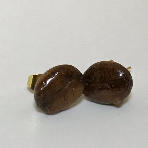 コーヒー豆のピアス／イヤリング