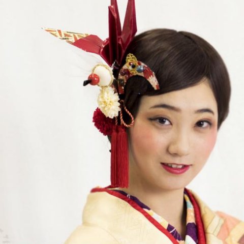 成人式　結婚式　ウェディング　ブライダル　髪飾り　ヘアアクセサリー  ボブ　ショート　赤　かんざし  簪　大正ロマン　レトロモダンな鶴の旅立ち飾り【色変更可能】