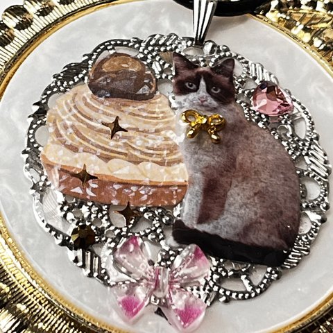 猫とモンブランのネックレス　ペンダント　スイーツ　ケーキ　シルバー