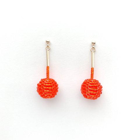 EARRING: 「林檎」大粒 金平糖