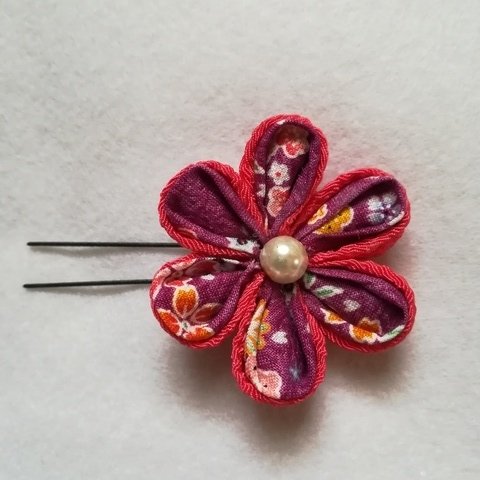 つまみ細工　お花　ハンドメイド