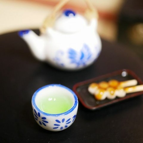 緑茶　大サイズ（１杯）白色　ミニチュア