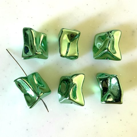 Green Mirror Irregular Rectangular Beads