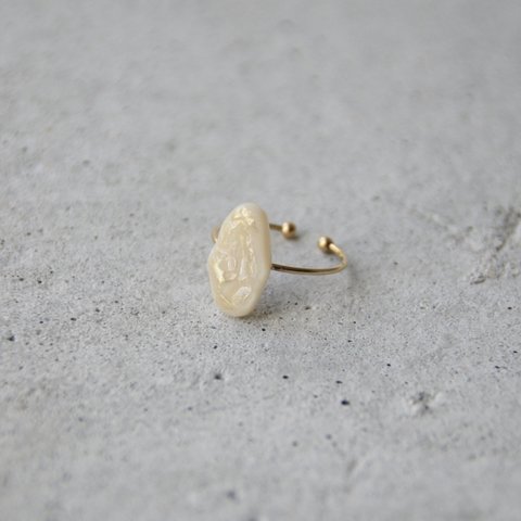 「drop ring」oval    ivory