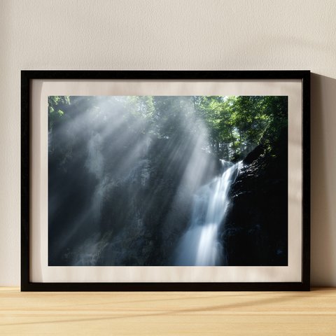 小坂の滝　パノラマ滝と光芒　インテリアアートポスター　142