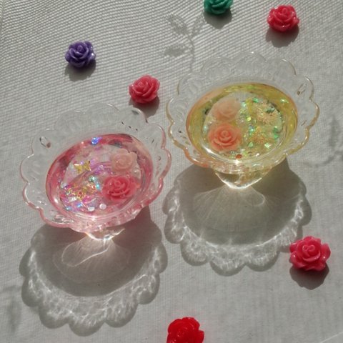 薔薇と蝶々のネックレス