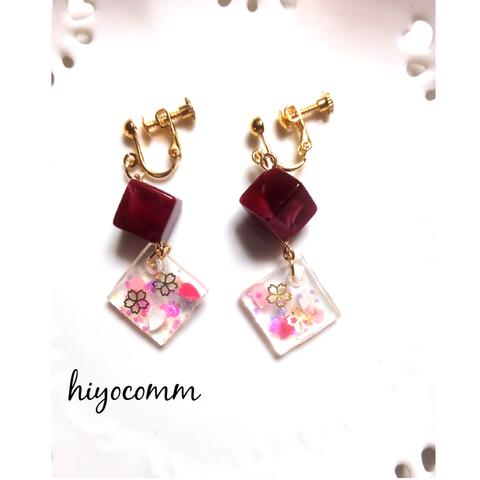 桜×ボルドーキューブイヤリング/ピアス