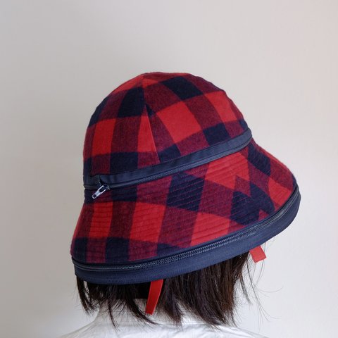 帽子 チェック / ベル型ジップハット / コットン 片面ネル / ブロックチェック 【赤紺】/ bell type zip hat / cotton flannel
