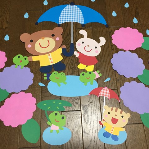 ☆大きな壁面飾り☆一緒に作ろう 雨の日のあじさい 梅雨 傘 ６月 カエル 幼稚園 保育園 施設 病院