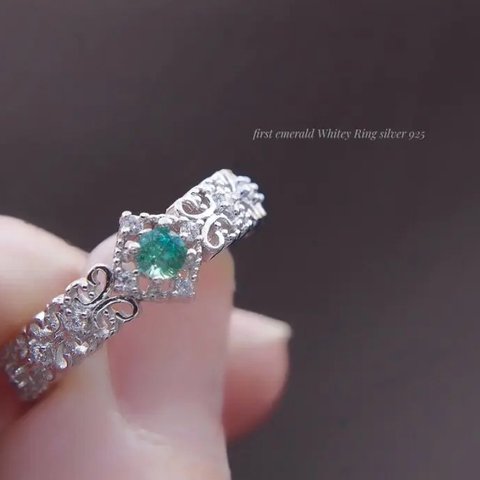 first emerald/ whitey ring /silver 925