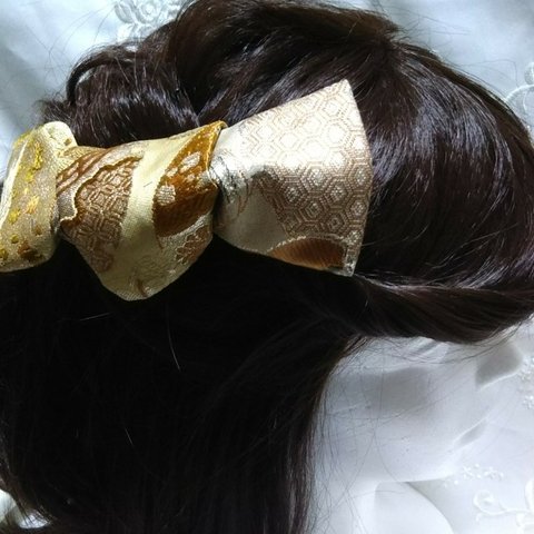 【結納】 亀甲柄 金の帯結びの髪飾り