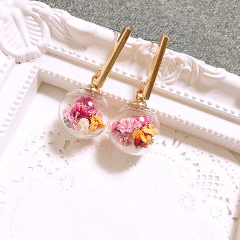 かわいい♡ガラスドーム ドライフラワーピアス イヤリング