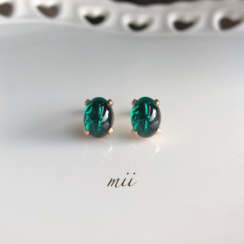 ≪14kgf≫vintage swarovski スターエメラルド 一粒ピアス