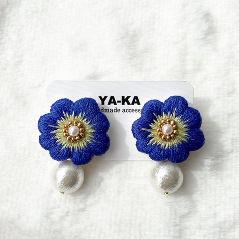 刺繍ピアス