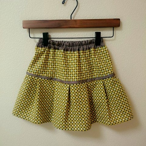 【120】子供スカート（レトロ幾何学模様）