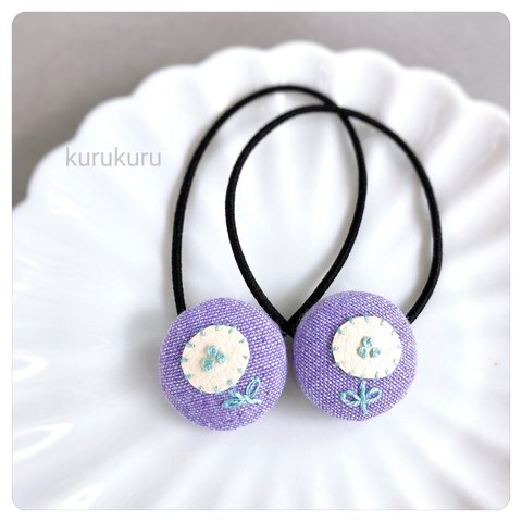 お花の刺繍　くるみボタンヘアゴム【kids用  2個セット】