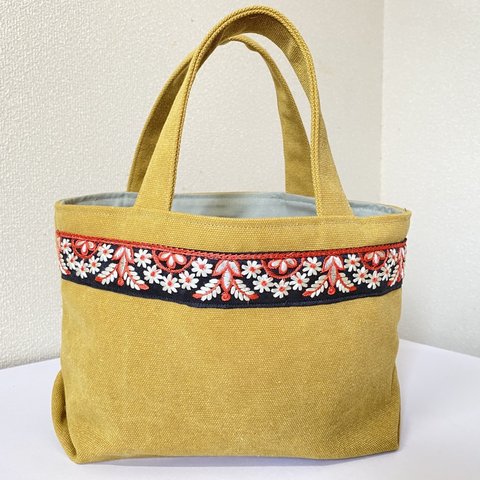 ビンテージ帆布とインド刺繍のミニトート①