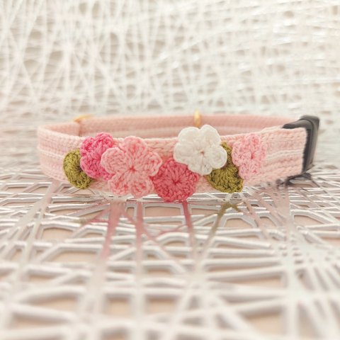 猫の首輪　ピンク系　花モチーフ　手編み　セーフティーバックル