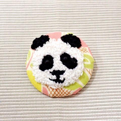 🐼もこもこ♪パンダのブローチ🐼