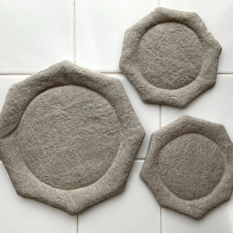 おうちカフェセットOctogonale Pot mat+ Coaster ベルギーリネン無地　生成り　オクトゴナル　八角形　テーブルマット　ランチョンマット　おやつマット　ディスプレイマット