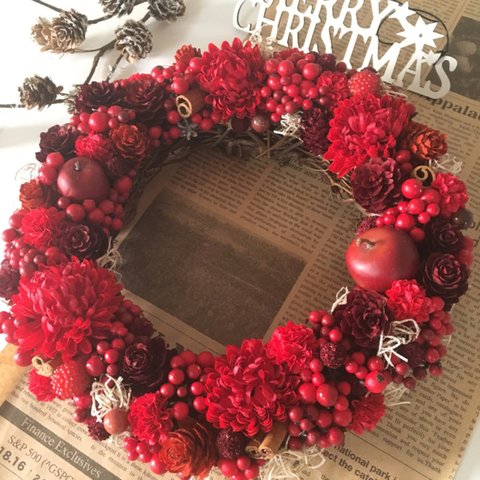 red×red wreath