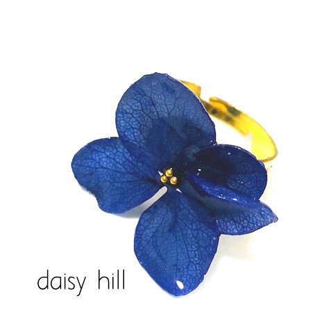 本物のお花❀紫陽花の指環💍*。NAVY