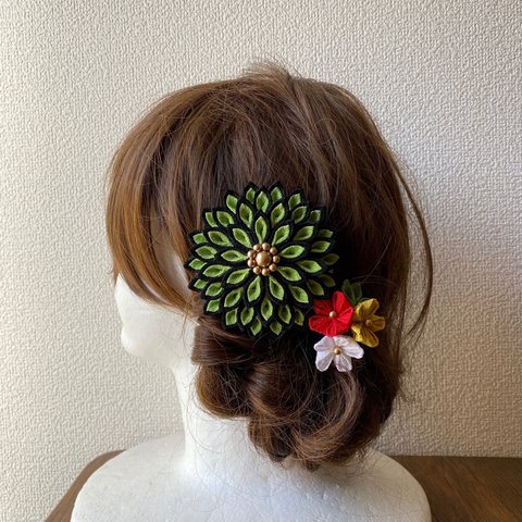 つまみ細工 菊の髪飾り(定形外郵便に限り送料無料)
