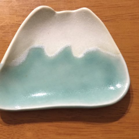 富士山小皿   、しょうゆ皿