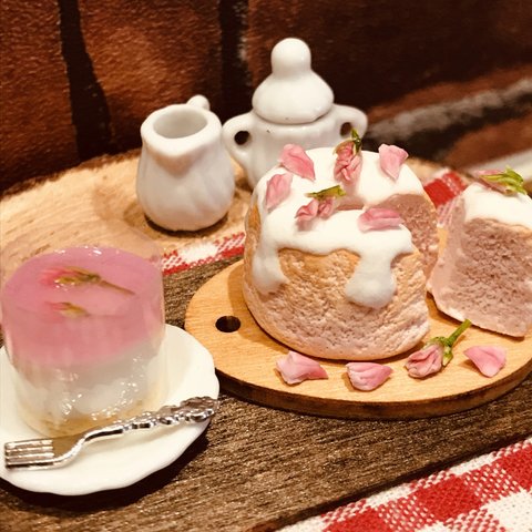 《新作》桜のレアチーズケーキとシフォンケーキ♡