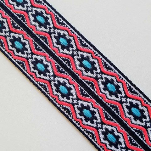 チロリアンテープ　刺繍　　エスニック　