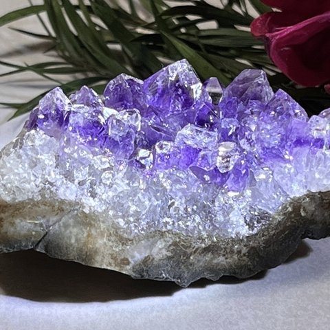 ファントム✨　紫水晶　アメジスト　クラスター　原石　ラフストーン