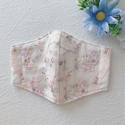 New✨ホワイトピンク🌸刺繍の美しいマスク🌸クレンゼ❇️フラワーオーガンジーマスク　桜ピンク色マスク　レース　チュール　可愛い　花柄