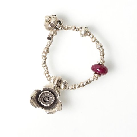 -flower charm・Ruby- silver beads-ring