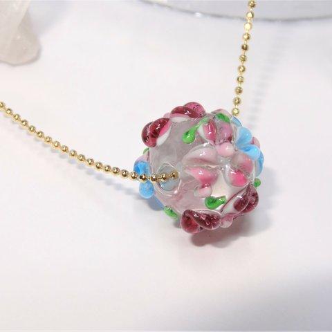 立体的🌸ぶどう色のお花のトンボ玉 ( 約17㎜ )ネックレス