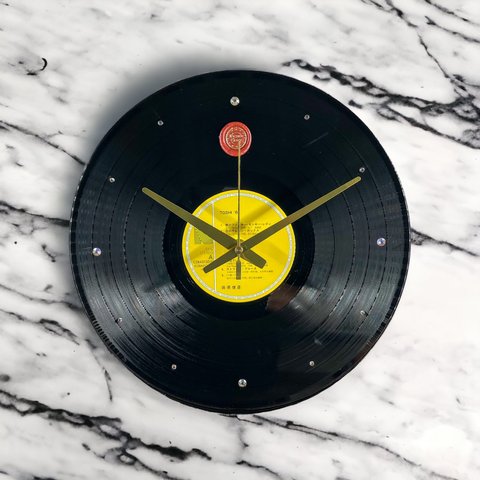 【ジャンクレコードを使ったハンドメイド時計ブランド】Record Clock