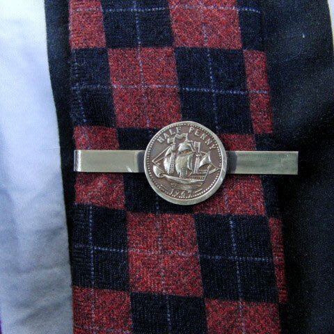 真鍮ブラス製　レトロシップコイン型ネクタイピン(タイバー)1個　ネクタイ・ポケットの飾りに