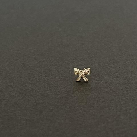 ☆受注生産☆ K18 ribbon 1/2 pierce