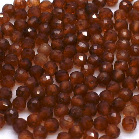 30粒 極小 ヘソナイトガーネット 1.5mm 1月 誕生石 天然石 マンダリン パーツ ビーズ