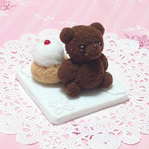 🆕☕ﾎﾟﾝﾎﾟﾝafternoon tea🍰立体くまチョコレートとクリームたっぷりマフィンセット🧸