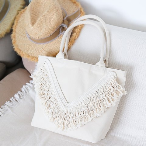 V Fringe Bag M