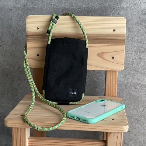 S-BAG（ナイロンスマホポーチ）green×black