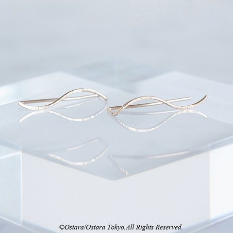 【Minimalism】14KGF Hammered Wavy Ear Climber