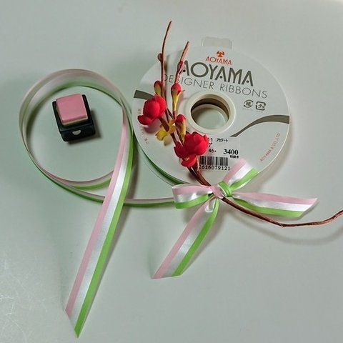 AOYAMA DESIGNER RIBBONS/
ヒナマツリ・ストライプのカット売り