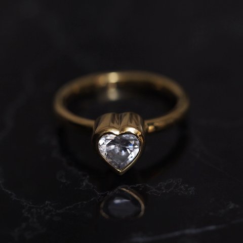 Heart Cocktail Gold Ring 
