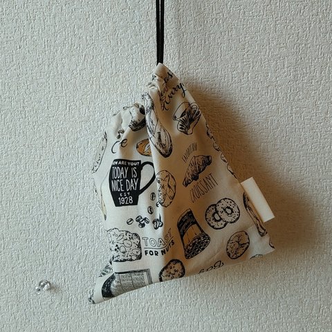 【小さな巾着袋】18×16 【おしゃれカフェ】生成
