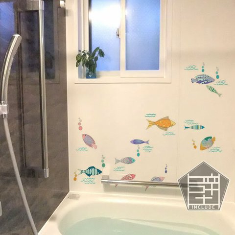 519 ウォールステッカー 海 北欧 子供部屋 魚 フィッシュ パステル 水族館 綺麗な色 波柄 ブクブク 風呂 水属性 鮮やか おしゃれ 海の中 チルアウト チルい 壁ステッカー インテリアステッカ