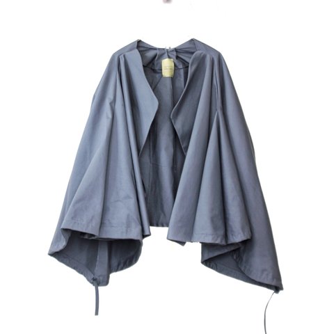 ワイドスタンド(小顔)カラーフレアスリーブ羽織りジャケット
