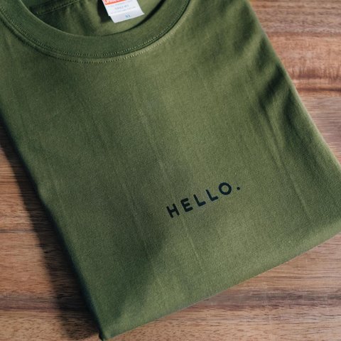 オーバービッグTシャツ「HELLO.」／グリーン