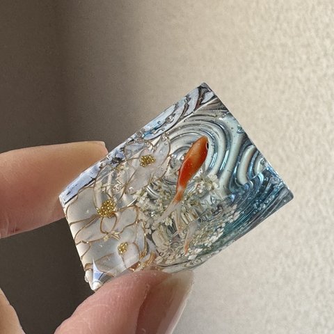 【2/24 21時～販売】波紋の金魚～桜ブルー(お写真のものをお届けします)