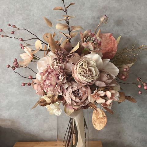 八重咲きバラ＆アンスリウムの実物bouquet □ニュアンスカラー□アーティシャルフラワー　ウェディングブーケ